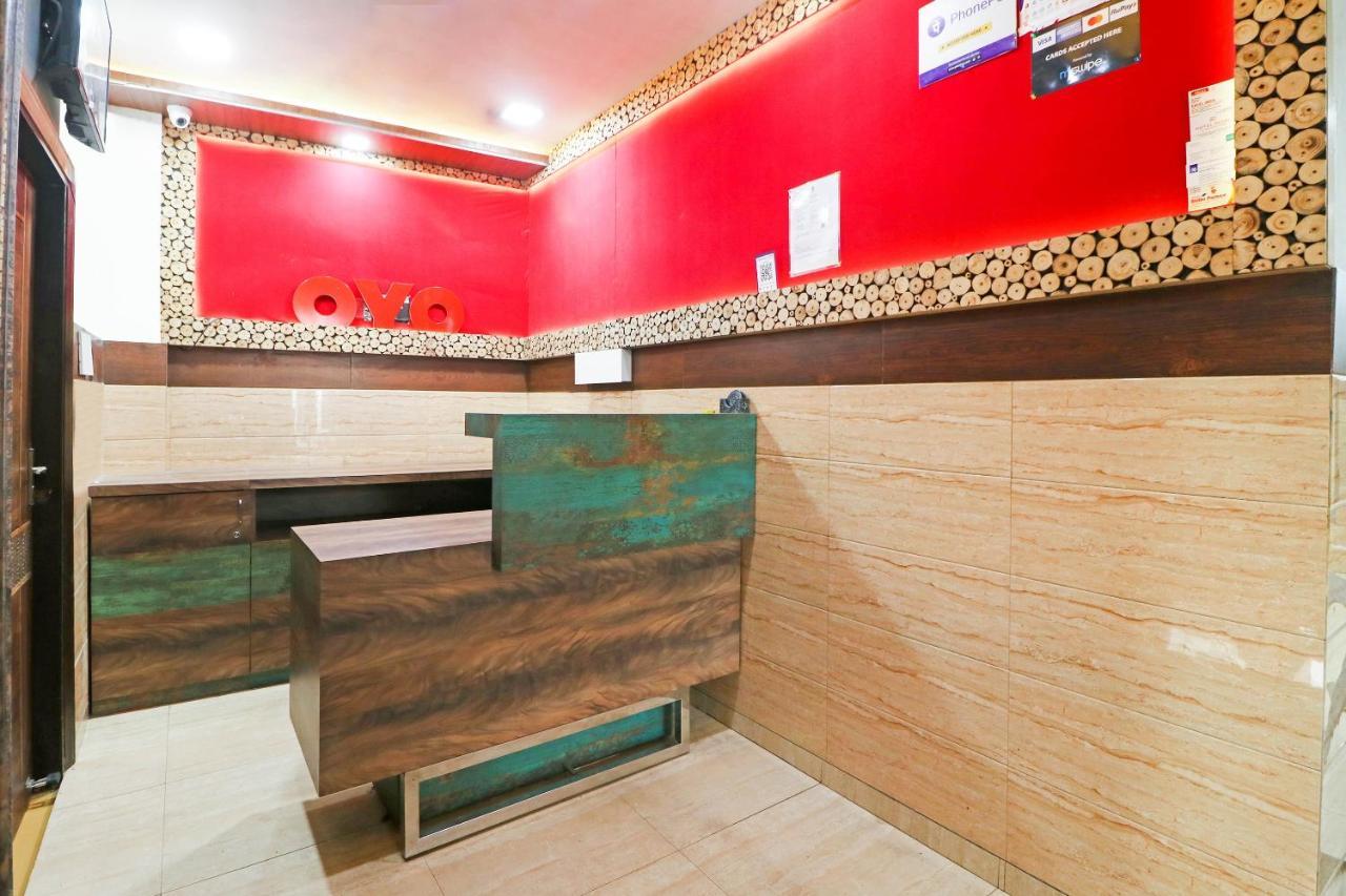 Oyo 48489 Adarsh Plaza Hotel ซาฮารันปูร์ ภายนอก รูปภาพ